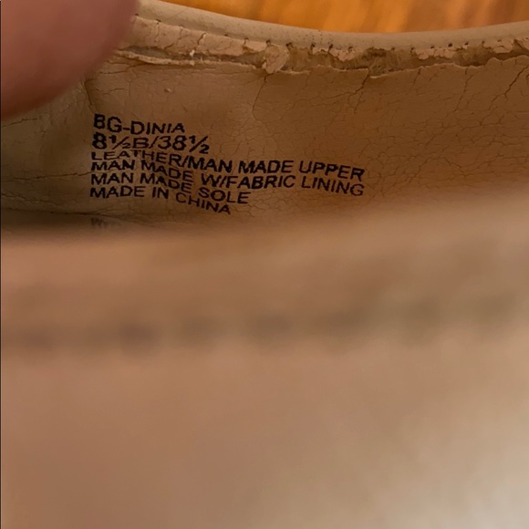 Shoes - Picture 5 of 5